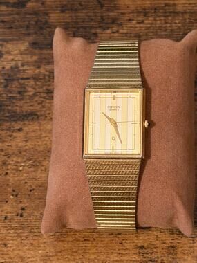 Citizen Quartz Gold Tone Rectangular Watch Textured Dial Mesh Bracelet